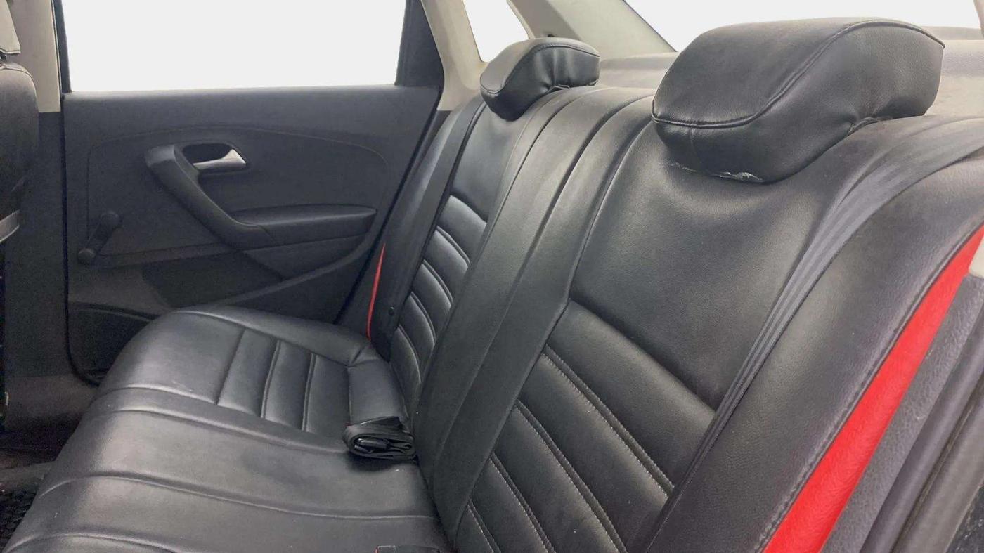 2017 Volkswagen Ameo TRENDLINE 1.2L, Petrol, Manual, 51,110 km, Right Side Rear Door Cabin