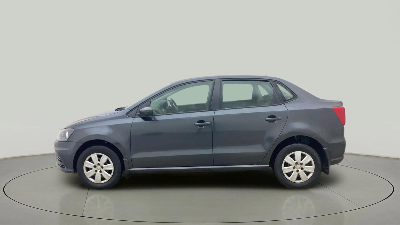 2017 Volkswagen Ameo TRENDLINE 1.2L, Petrol, Manual, 51,110 km, Left Side