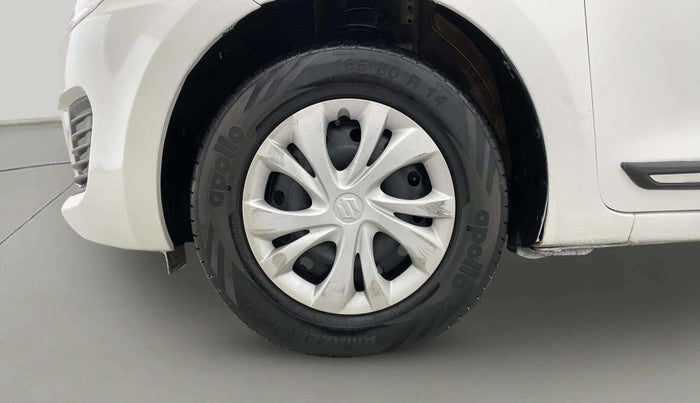 2020 Maruti Swift VXI, Petrol, Manual, 61,211 km, Left Front Wheel