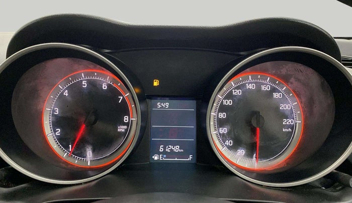 2020 Maruti Swift VXI, Petrol, Manual, 61,211 km, Instrument cluster - Glass has scratches