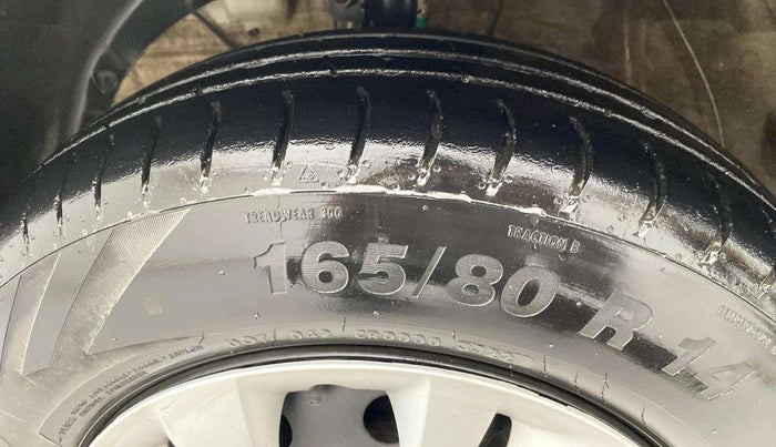 2020 Maruti Swift VXI, Petrol, Manual, 61,211 km, Left Front Tyre Tread