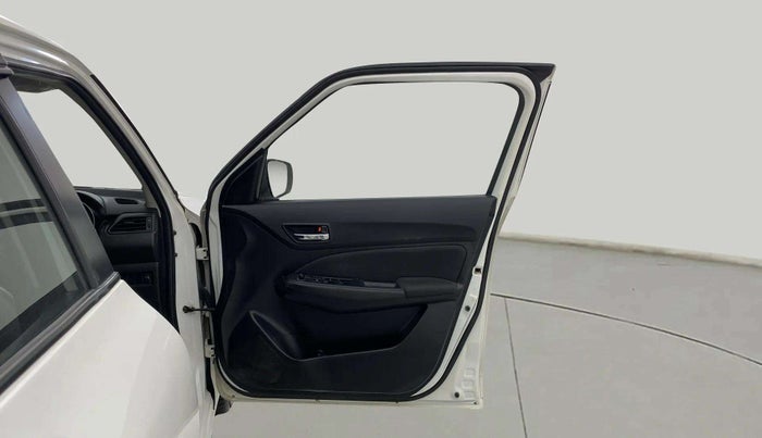 2020 Maruti Swift VXI, Petrol, Manual, 61,211 km, RHS Front Door