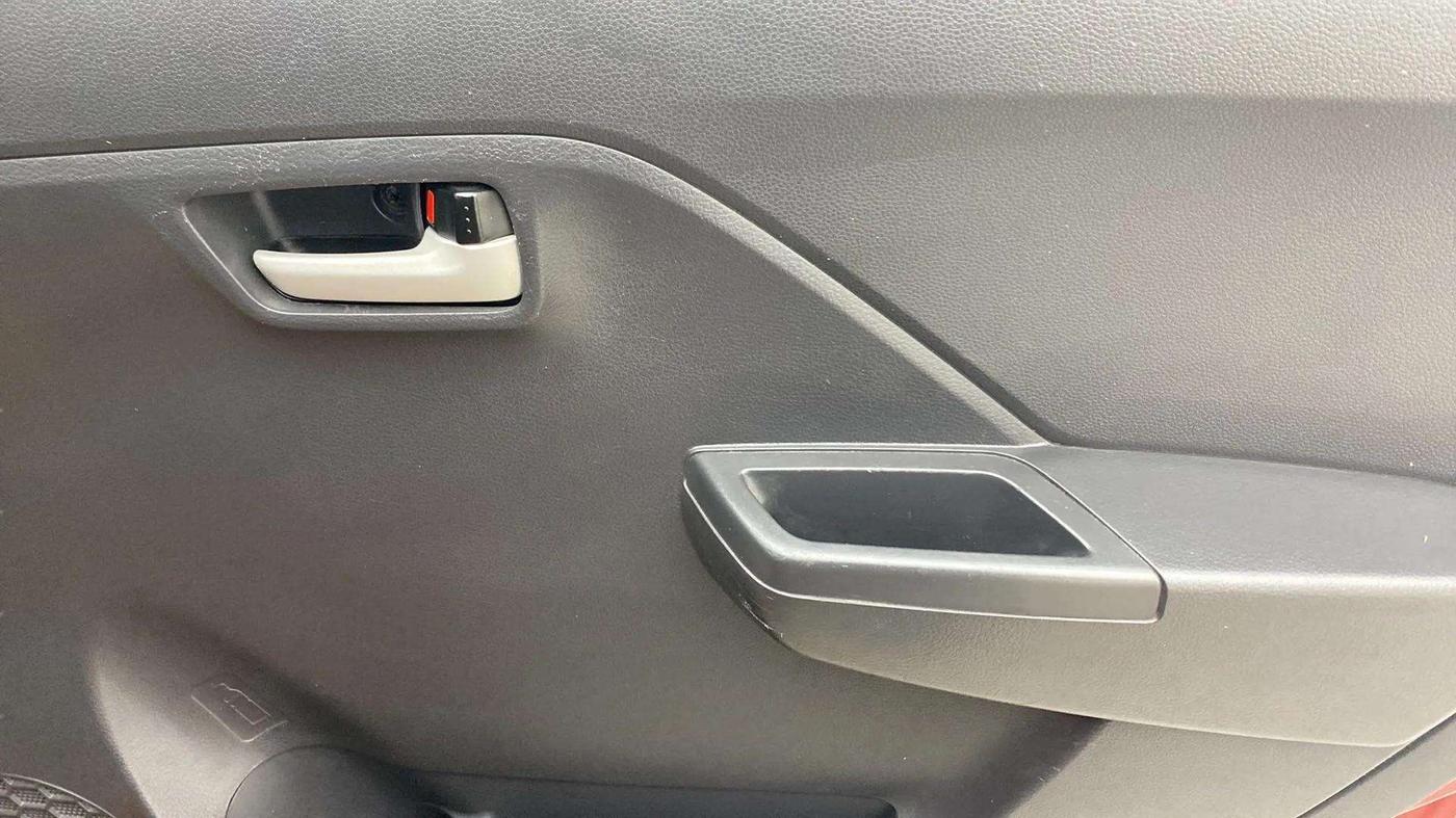 2022 Maruti Alto K10 VXI PLUS, Petrol, Manual, 33,485 km, Driver Side Door Panels Control