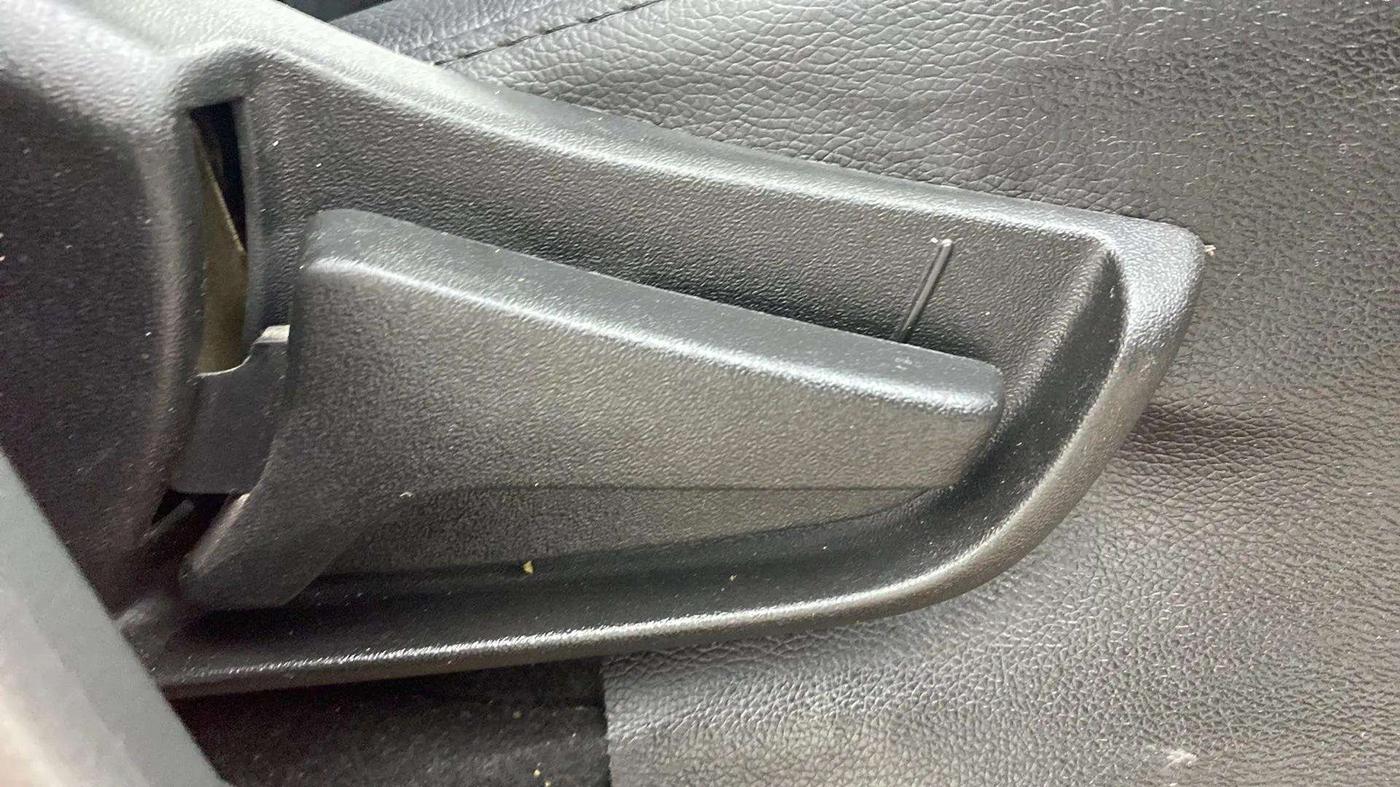 2022 Maruti Alto K10 VXI PLUS, Petrol, Manual, 33,485 km, Driver Side Adjustment Panel
