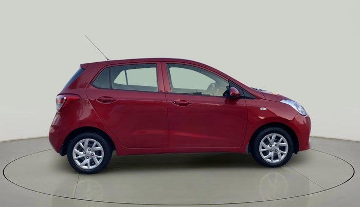2017 Hyundai Grand i10 MAGNA 1.2 KAPPA VTVT, Petrol, Manual, 42,681 km, Right Side View