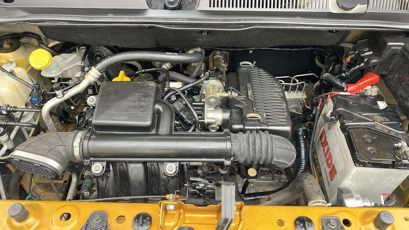 2019 Renault TRIBER RXZ, Petrol, Manual, 51,725 km, Engine View