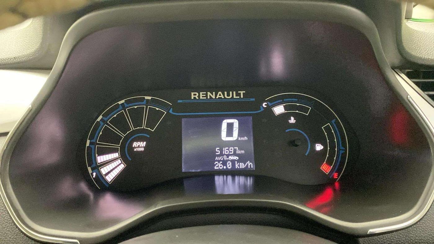 2019 Renault TRIBER RXZ, Petrol, Manual, 51,725 km, Odometer Image