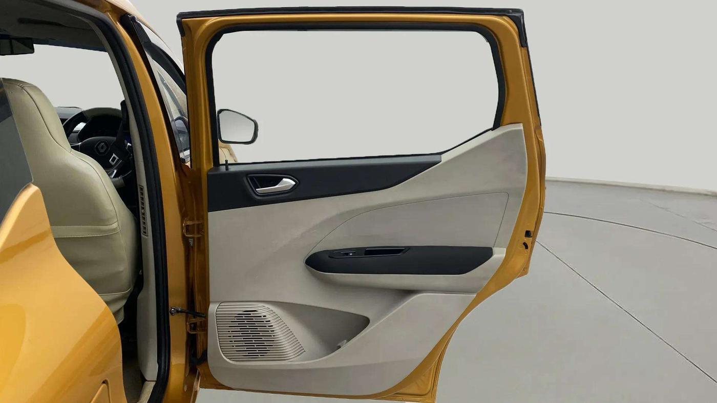2019 Renault TRIBER RXZ, Petrol, Manual, 51,725 km, RHS Rear Door