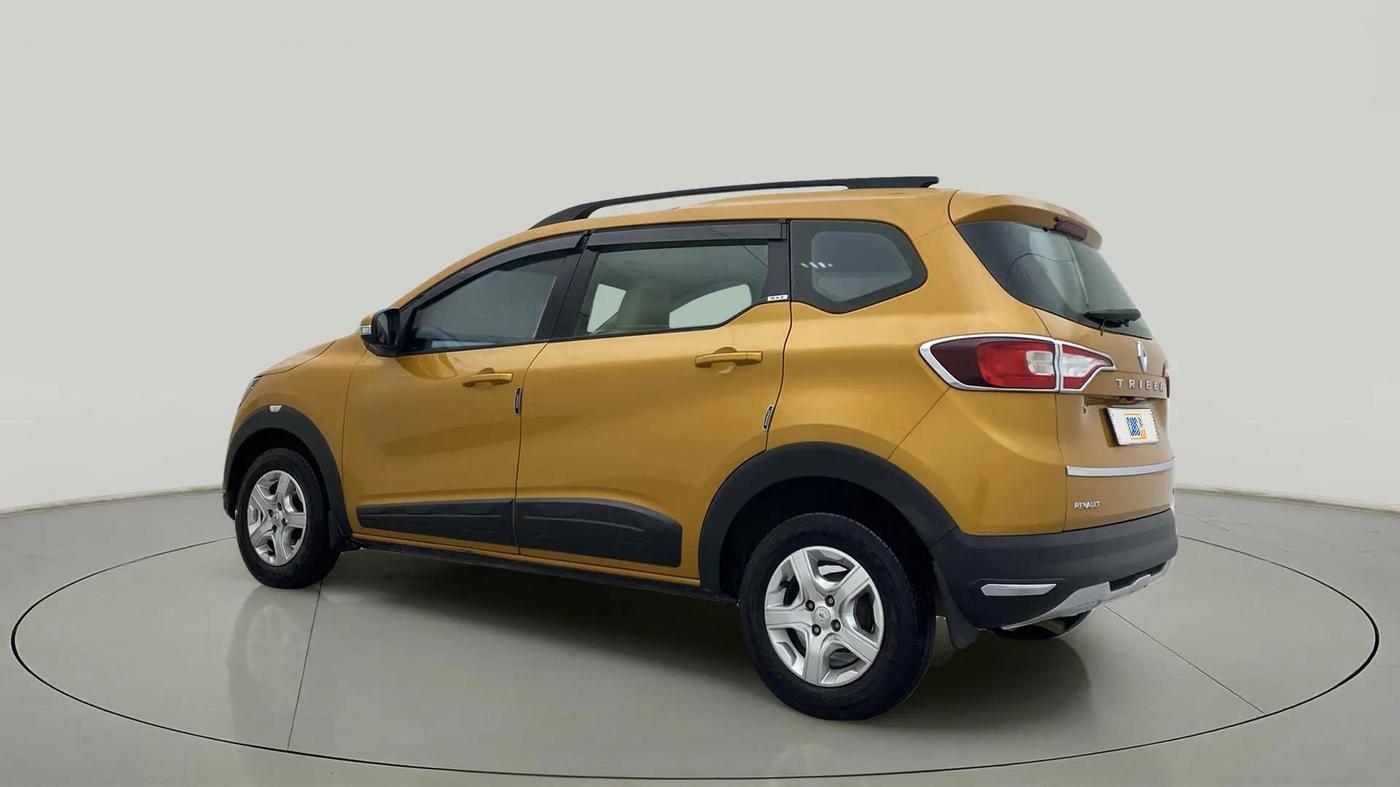2019 Renault TRIBER RXZ, Petrol, Manual, 51,725 km, Left Back Diagonal