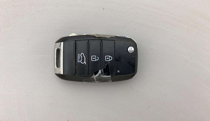 2021 KIA SELTOS HTK 1.5 DIESEL, Diesel, Manual, 42,012 km, Key Close Up