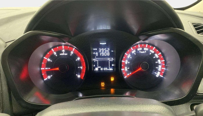 2023 Mahindra XUV300 W6 1.2 PETROL, Petrol, Manual, 18,129 km, Odometer Image