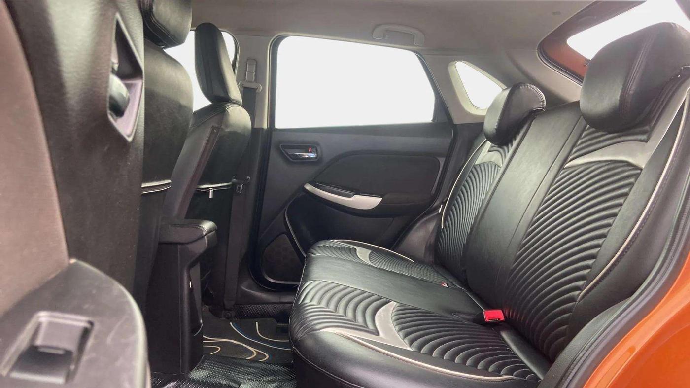 2017 Maruti Baleno ALPHA DIESEL 1.3, Diesel, Manual, 78,050 km, Right Side Rear Door Cabin