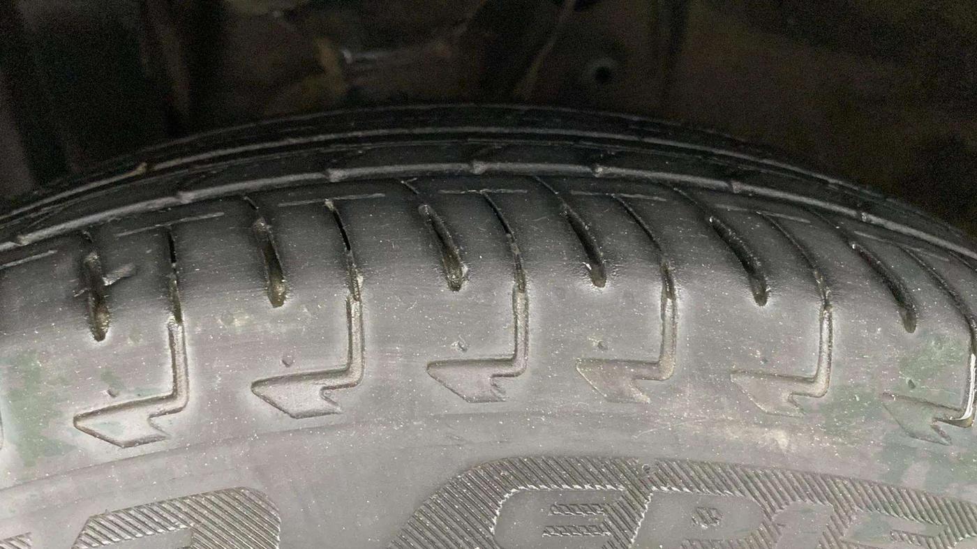2022 Maruti Celerio VXI, Petrol, Manual, 28,110 km, Left Front Tyre Tread
