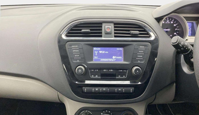 2016 Tata Tiago XZ PETROL, Petrol, Manual, 31,200 km, Air Conditioner