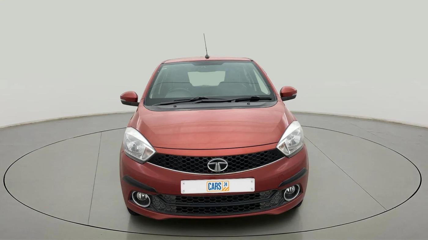 2016 Tata Tiago XZ PETROL, Petrol, Manual, 31,200 km, Front