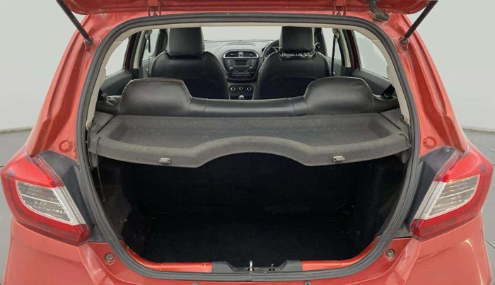 2016 Tata Tiago XZ PETROL, Petrol, Manual, 31,200 km, Boot Inside