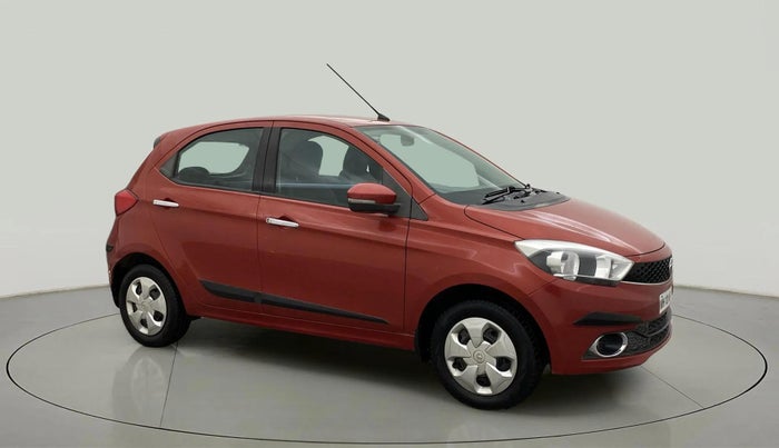 2016 Tata Tiago XZ PETROL, Petrol, Manual, 31,200 km, Right Front Diagonal