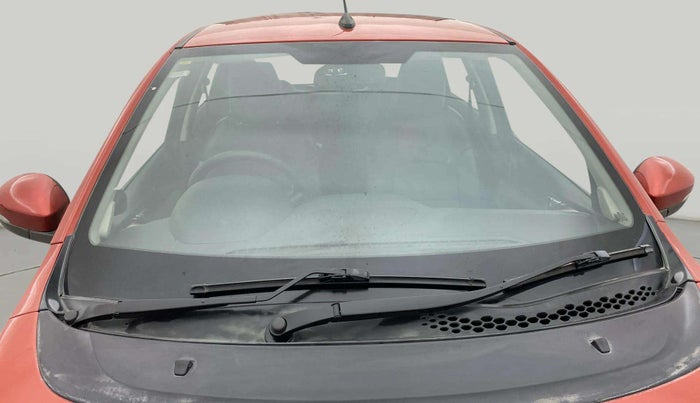 2016 Tata Tiago XZ PETROL, Petrol, Manual, 31,200 km, Front Windshield