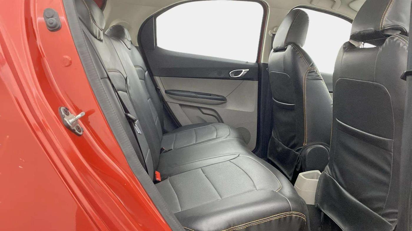 2016 Tata Tiago XZ PETROL, Petrol, Manual, 31,200 km, Right Side Rear Door Cabin