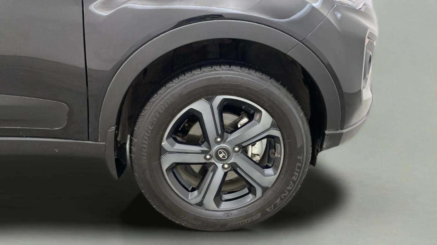 2023 Tata NEXON XZA PLUS LUX SUNROOF RED DARK PETROL, Petrol, Automatic, 9,454 km, Right Front Wheel