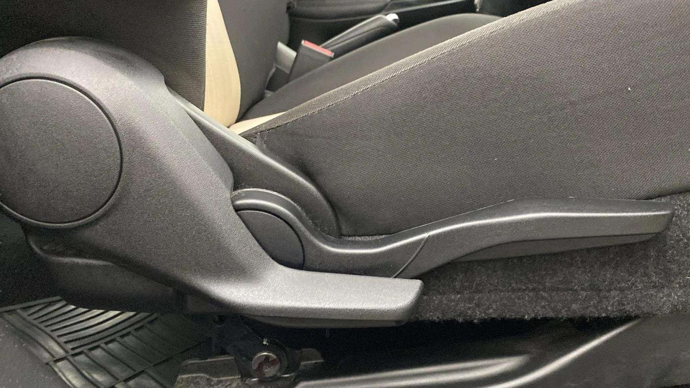2023 Toyota Glanza G AMT, Petrol, Automatic, 37,830 km, Driver Side Adjustment Panel