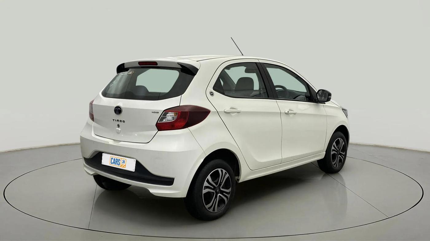 2024 Tata Tiago XTA CNG , CNG, Automatic, 6,485 km, Right Back Diagonal