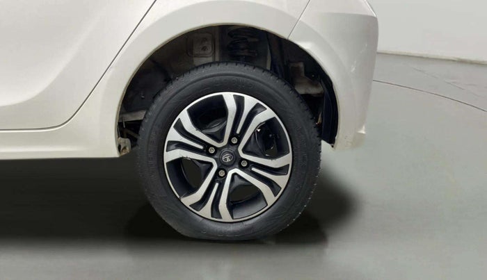 2024 Tata Tiago XTA CNG , CNG, Automatic, 6,102 km, Left Rear Wheel