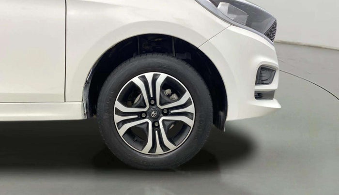 2024 Tata Tiago XTA CNG , CNG, Automatic, 6,102 km, Right Front Wheel