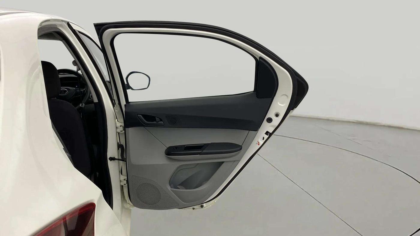 2024 Tata Tiago XTA CNG , CNG, Automatic, 6,485 km, RHS Rear Door