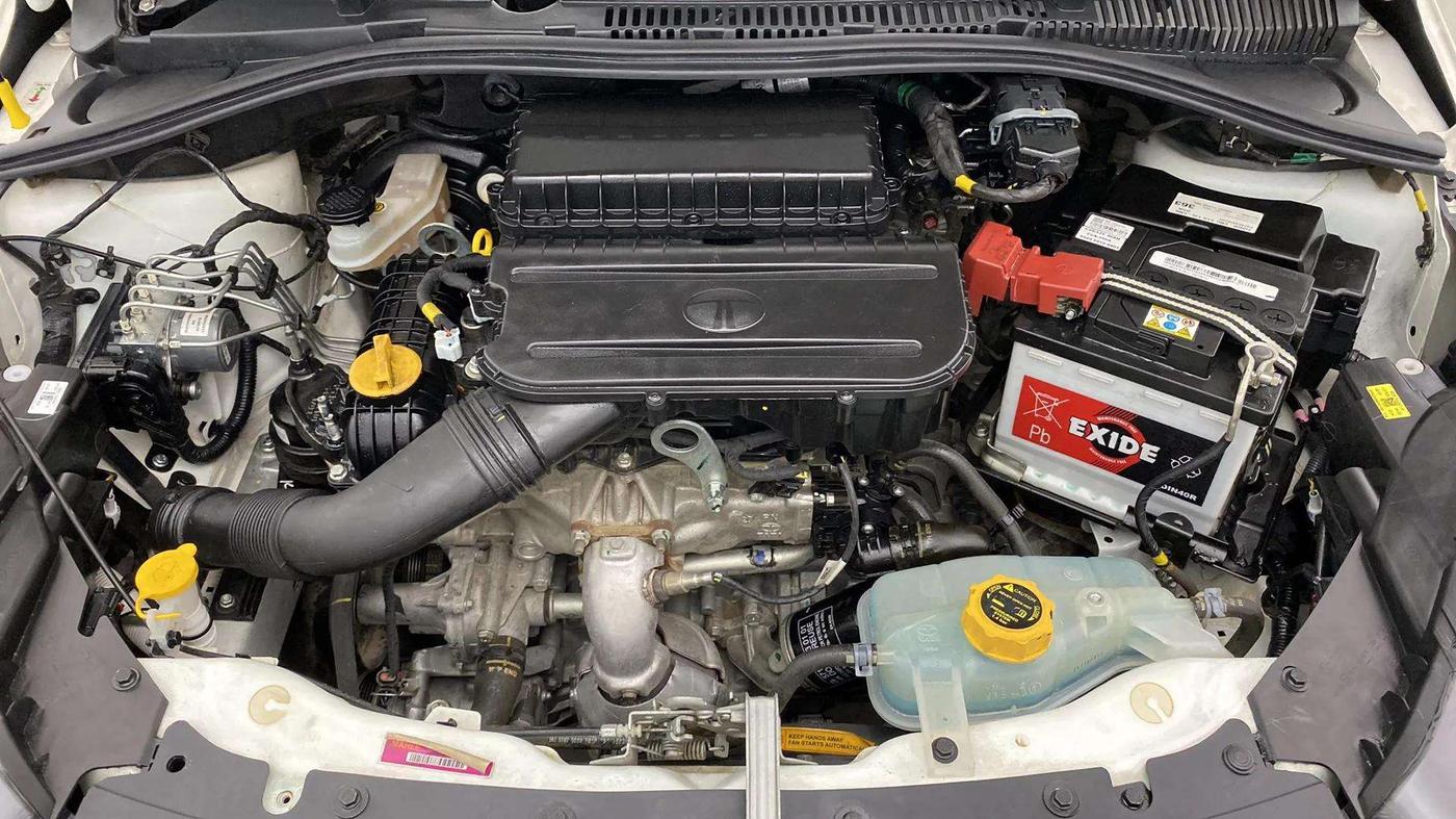 2024 Tata Tiago XTA CNG , CNG, Automatic, 6,485 km, Engine View