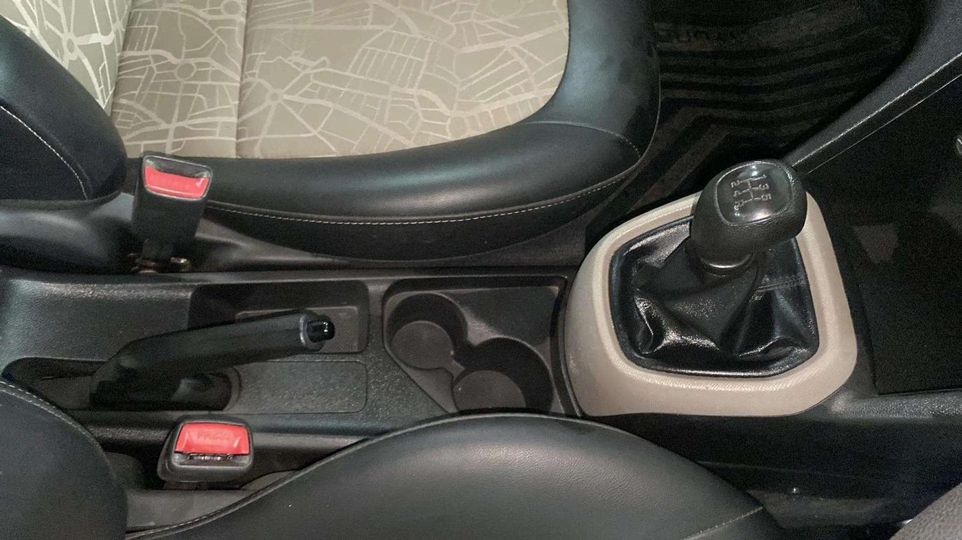 2019 Hyundai Grand i10 MAGNA 1.2 KAPPA VTVT, Petrol, Manual, 36,410 km, Gear Lever