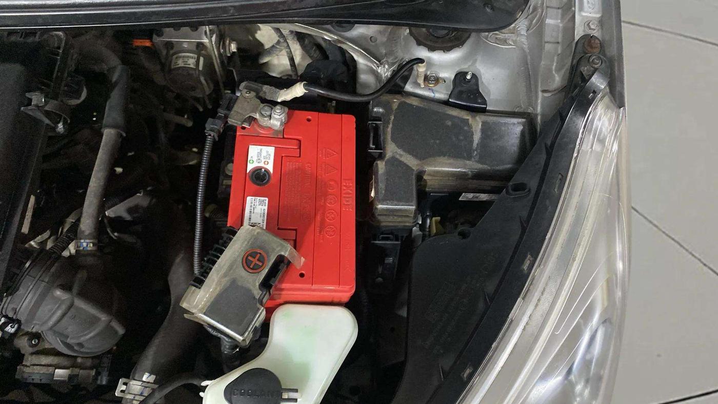 2019 Hyundai Grand i10 MAGNA 1.2 KAPPA VTVT, Petrol, Manual, 36,410 km, Engine View - Left