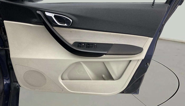 2022 Tata TIGOR XZ PLUS CNG, CNG, Manual, 20,085 km, Driver Side Door Panels Control