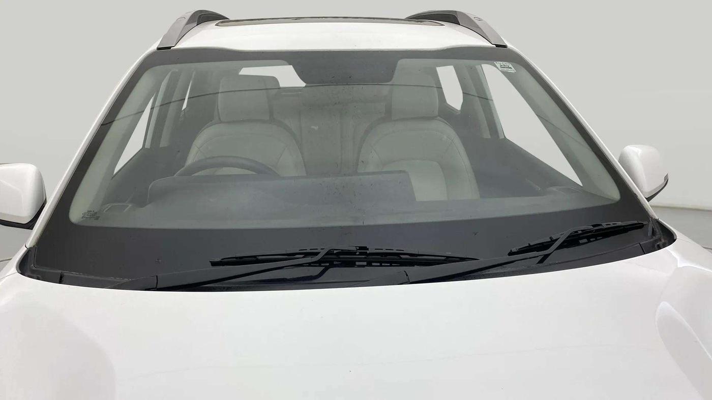 2022 KIA SONET HTX 1.0 IMT, Petrol, Manual, 20,342 km, Front Windshield