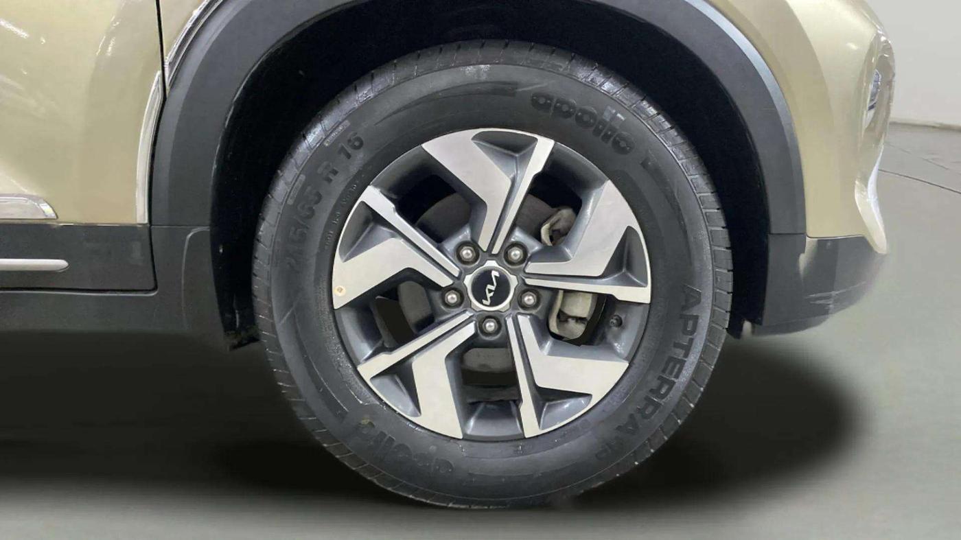 2021 KIA SONET HTX 1.0 IMT, Petrol, Manual, 9,575 km, Right Front Wheel