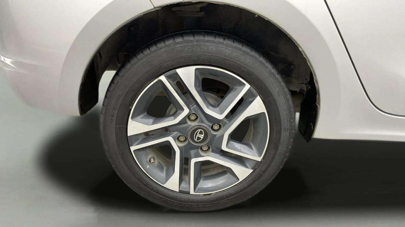 2021 Tata TIGOR XZ PLUS PETROL, Petrol, Manual, 34,928 km, Right Rear Wheel