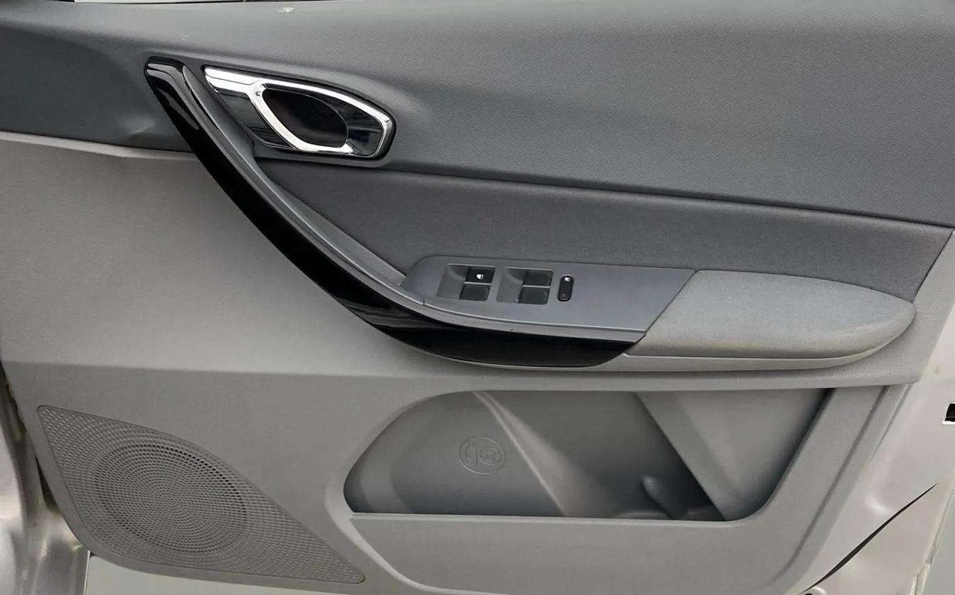 2021 Tata TIGOR XZ PLUS PETROL, Petrol, Manual, 34,928 km, Driver Side Door Panels Control