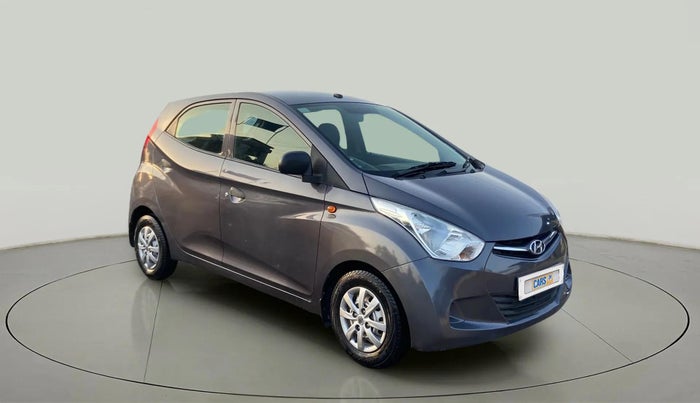 2016 Hyundai Eon ERA +, Petrol, Manual, 15,377 km, Right Front Diagonal