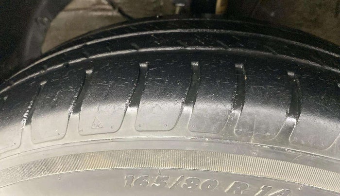 2020 Maruti Dzire VXI, Petrol, Manual, 34,557 km, Left Front Tyre Tread