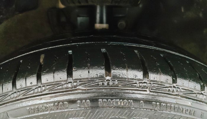 2021 Skoda Rapid 1.0 AMBITION TSI MT, Petrol, Manual, 21,907 km, Right Front Tyre Tread