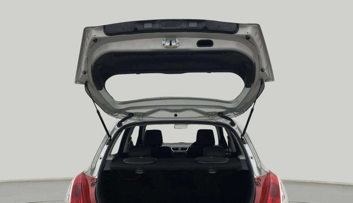 2015 Maruti Swift VXI, Petrol, Manual, 84,909 km, Boot Door Open
