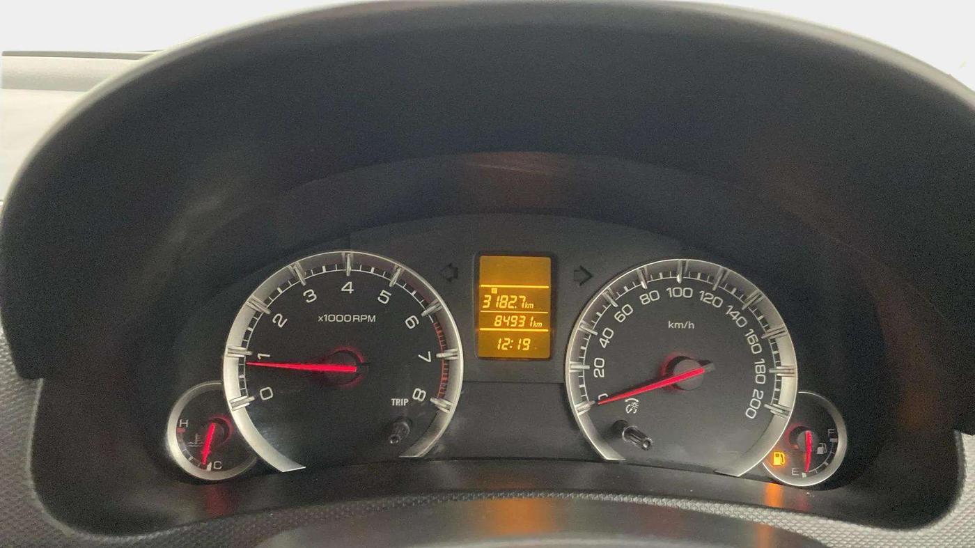 2015 Maruti Swift VXI, Petrol, Manual, 84,909 km, Odometer Image