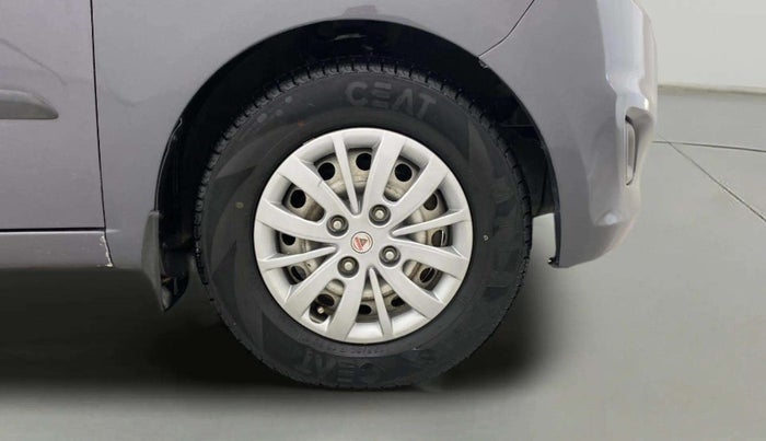 2014 Hyundai i10 MAGNA 1.1, CNG, Manual, 82,935 km, Right Front Wheel