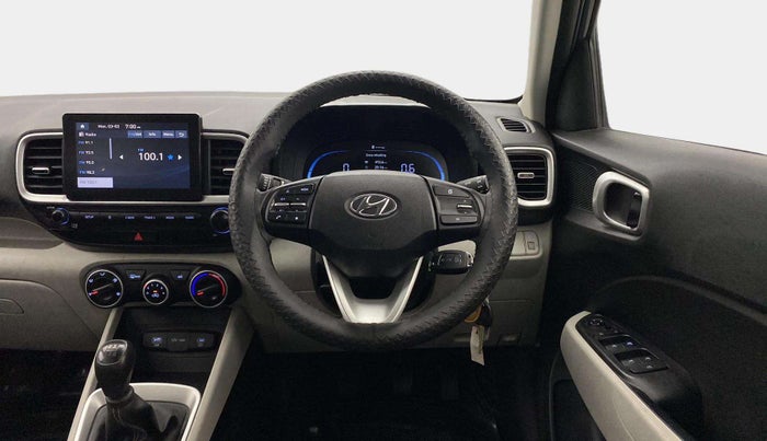 2023 Hyundai VENUE S 1.2, Petrol, Manual, 21,981 km, Steering Wheel Close Up