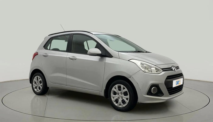 2016 Hyundai Grand i10 SPORTZ 1.2 KAPPA VTVT, Petrol, Manual, 28,575 km, Right Front Diagonal