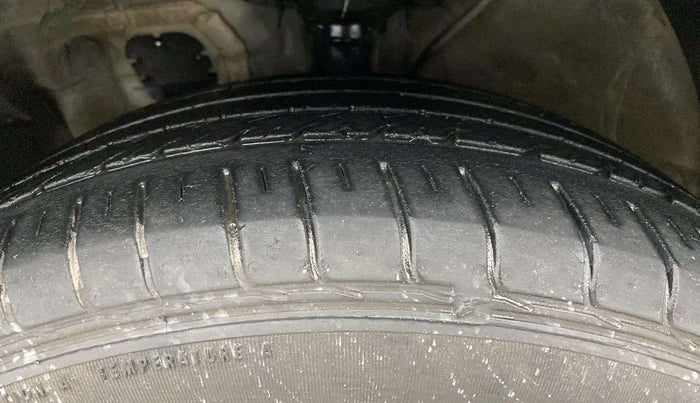 2018 Hyundai Creta E PLUS 1.6 PETROL, Petrol, Manual, 58,808 km, Left Front Tyre Tread