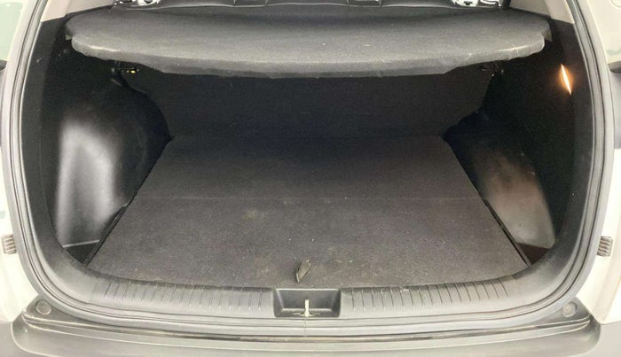2018 Hyundai Creta E PLUS 1.6 PETROL, Petrol, Manual, 58,808 km, Boot Open Zoomed View