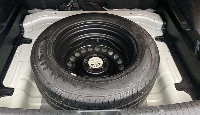 2018 Hyundai Creta E PLUS 1.6 PETROL, Petrol, Manual, 58,808 km, Spare Tyre