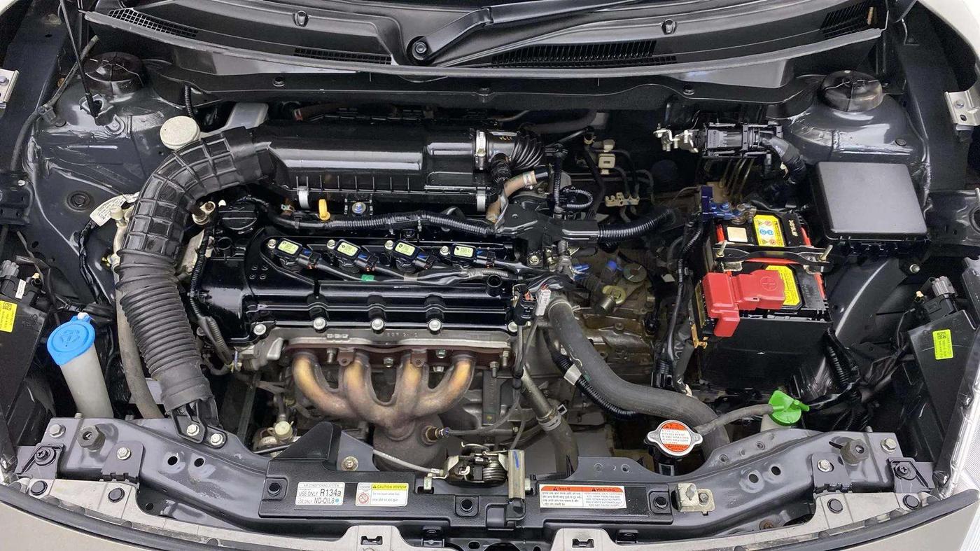 2020 Maruti Swift VXI, Petrol, Manual, 44,997 km, Engine View
