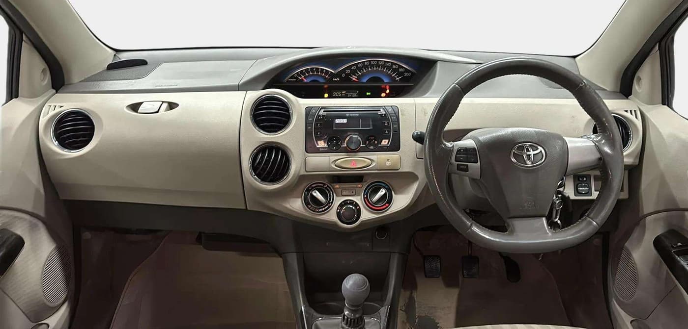 2015 Toyota Etios VX-D, Diesel, Manual, 64,228 km, Dashboard
